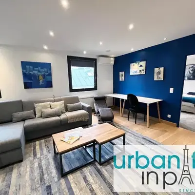 166 - Urban Luxury Apartment in Center of Paris