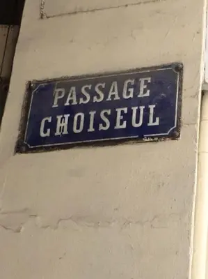 Certificat, récompense, panneau ou autre document affiché dans l'établissement Paris, Opéra 4D...en plein coeur de la Paris