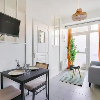 Beautiful 1 bedroom apartment - 15 district