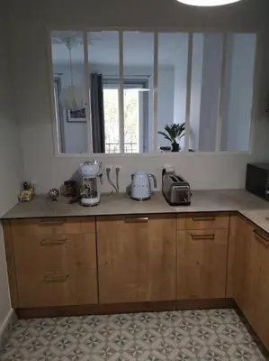 Plan de l'établissement Lumineux,chic, appartement Haussmannien de 50 m2, proche de la ligne 14, direct Aeroport Orly