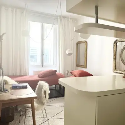 Studio climatisé pour 1 ou 2 personnes au 109 avenue Mozart Paris 16