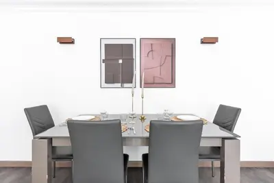 Plan de l'établissement Appartement ensoleillé Buttes Chaumont - III