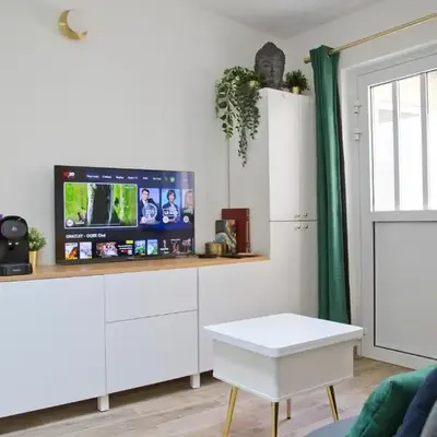 Constance - Heritage Suite Saint-Germain Courtyard Hideaway