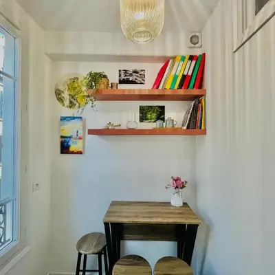artist flat 450m to Mont Martre