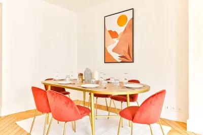 Plan de l'établissement Spacious apt - 2BR-4P - Montmartre-Moulin Rouge
