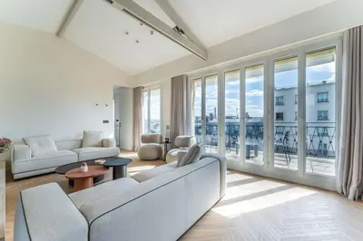 Coin salon dans l'établissement Luxueux Appartement Haussmannien avec Vue sur Paris