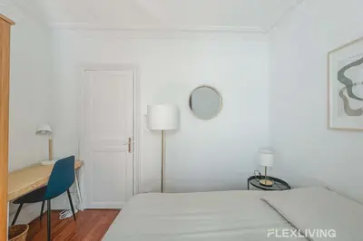 Un ou plusieurs lits dans un hébergement de l'établissement Flexliving - room - Lindet