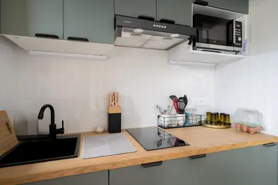 Cuisine ou kitchenette dans l'établissement Studio avec balcon - Paris 17e