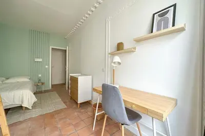 Un ou plusieurs lits dans un hébergement de l'établissement Flexliving - whole flat - Echiquier