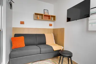 Télévision ou salle de divertissement dans l'établissement Bluestay 289 - Superbe studio à Paris