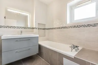 Salle de bains dans l'établissement Spacieux et confortable avec vue Tour Eiffel