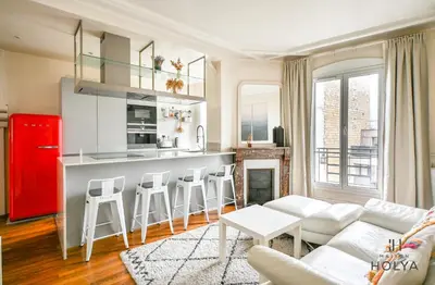 Cuisine ou kitchenette dans l'établissement Proche Paris - Le Moderne - 18MB