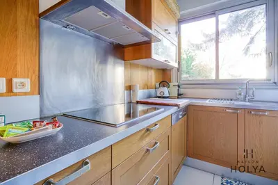 Cuisine ou kitchenette dans l'établissement Proche de Paris - La Populaire - 5MB