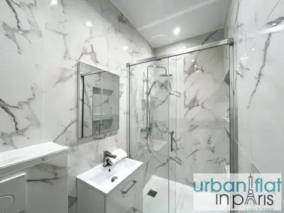 Salle de bains dans l'établissement Urban Flat 05 - Beautiful Flat in Paris