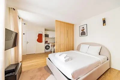 Un ou plusieurs lits dans un hébergement de l'établissement 11#Studio 2 pers#Bon Marché#St Germain#Paris 6