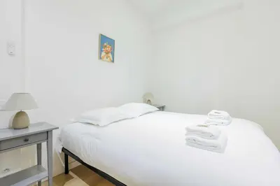 Un ou plusieurs lits dans un hébergement de l'établissement Loft d'Exception pour 6 Personnes - Voltaire 11e