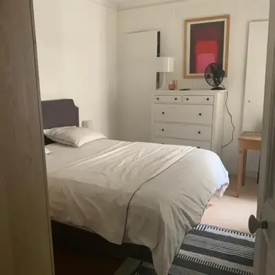Parisien Solitaire -chambre d'hôte