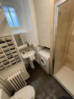 Salle de bains dans l'établissement Le Fleury