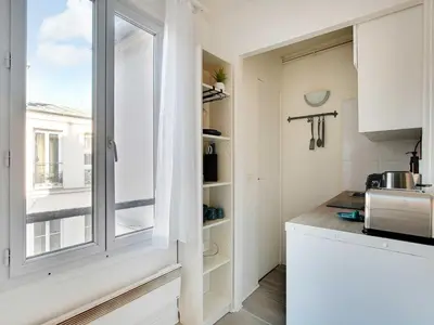 Cuisine ou kitchenette dans l'établissement Modern studio - 2P - Faubourg Saint Antoine 11th arr