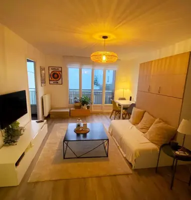 Plan de l'établissement Studio lumineux proche de Paris