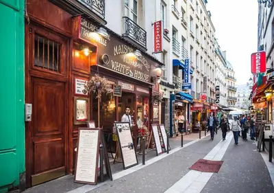 Clients de l'établissement Typical & Charming flat near St Germain - Mid-term
