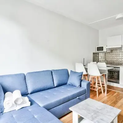 Lovely flat 5min walk from the Marie d'Issy metro station
