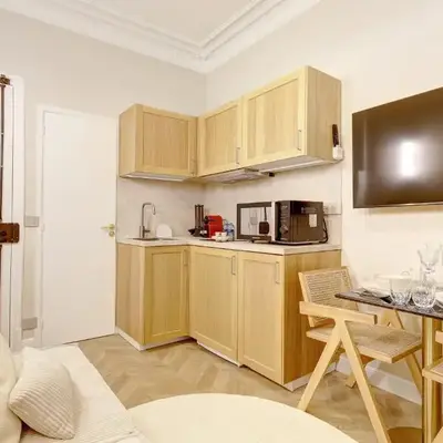 Studio luxueux a Paris with AC a proximite du Marais