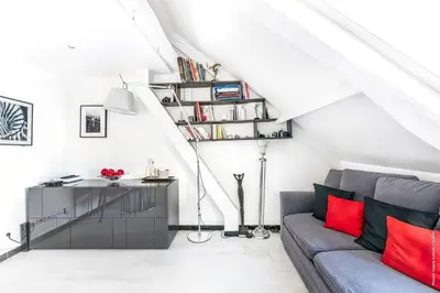 Coin salon dans l'établissement Gaité - Comfort & Convenience Montparnasse 1bdr by B'Your Home