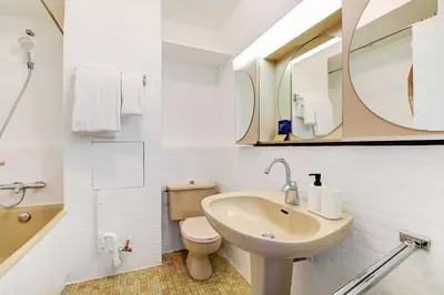 Salle de bains dans l'établissement Charming studio - 2P - balcony - Saint Honore