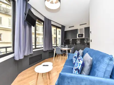 Coin salon dans l'établissement Chic apartment - 1BR 4P - near Opéra Garnier