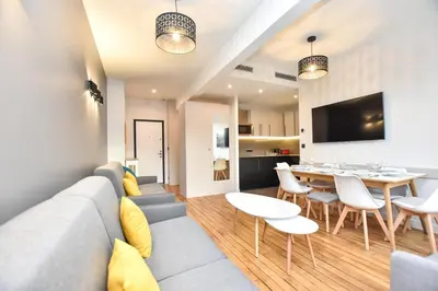 Télévision ou salle de divertissement dans l'établissement Authentic apartment - 2BR 8P - Palais Garnier