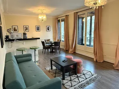 Coin salon dans l'établissement Superbe appartement Paris 17th - Place Pereire