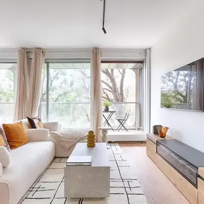 Studio luxe Av Foch vue sur l Etoile