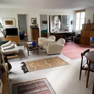 Charming 3-room bright Canal Saint-Martin