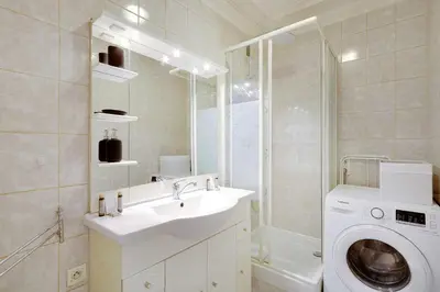 Salle de bains dans l'établissement Beautiful apartment - 2BR 4P - Arc de Triomphe