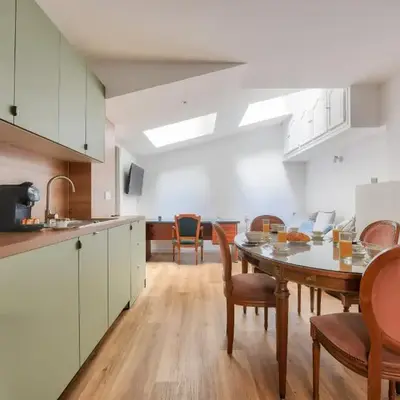 Bright & Spacious Apartments in Central Paris 15th