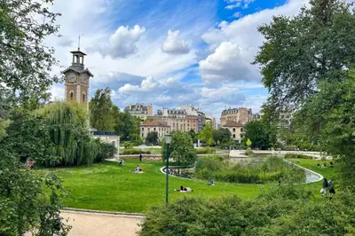 Plan de l'établissement T2 cosy Métro au pied avec vue sur la tour eiffel !