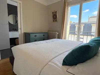 Plan de l'établissement Le Penthouse Murat C