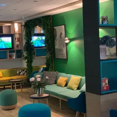Holiday Inn Paris Montmartre by IHG