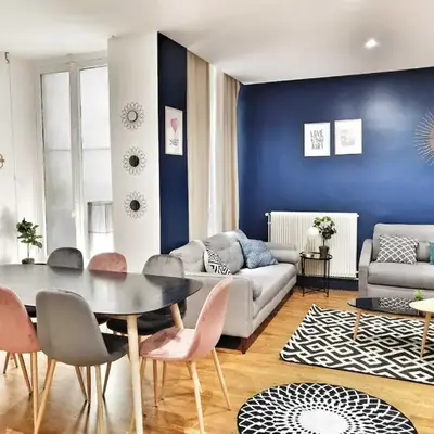 Quiet apartment near Saint-Lazarre - 10P