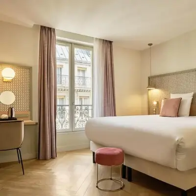 Hotel Cervantes by Happyculture