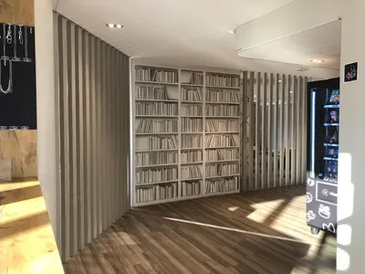 Télévision ou salle de divertissement dans l'établissement ibis budget Paris Porte de Montreuil