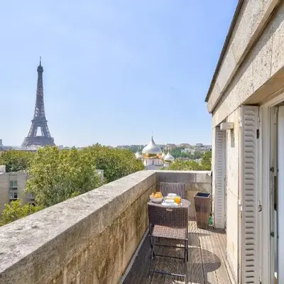 Designed Studio with AC-Terrasse Vue Tour Eiffel