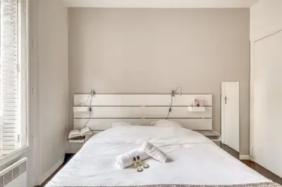 Un ou plusieurs lits dans un hébergement de l'établissement ParisConciergerie - 1BR apartment close to Bercy
